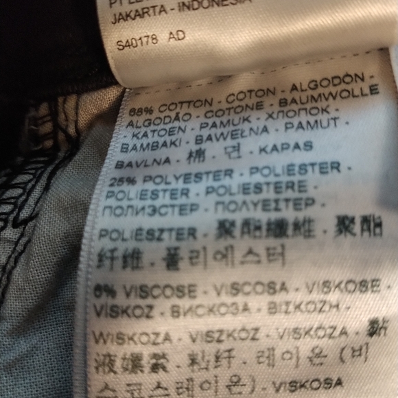 Levi's 512 Perfectly Slimming Skinny Leg - Picture 8 of 10